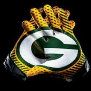 Meet your Posher, Travis